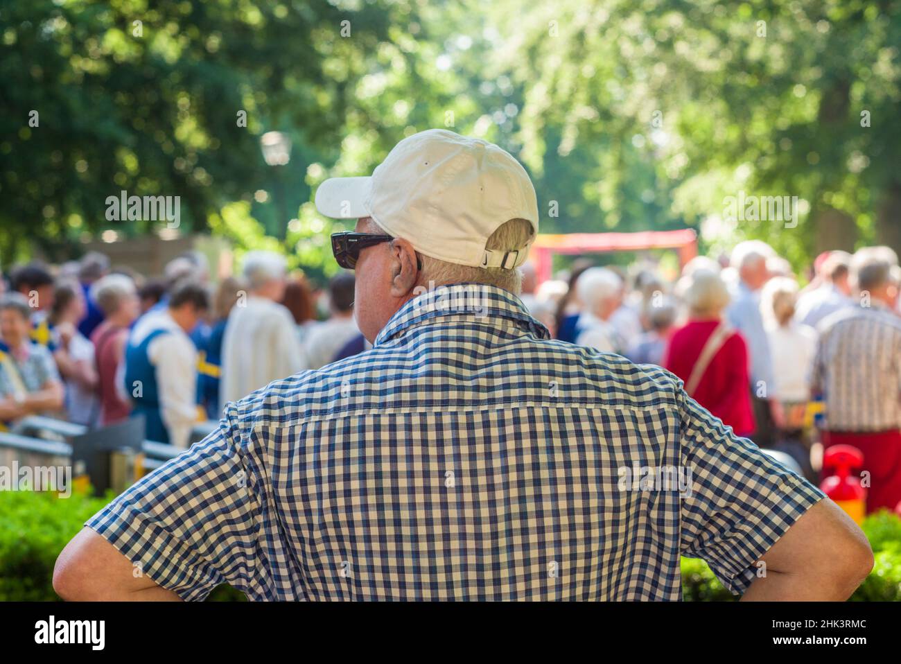 Schweden, Narke, Orebro, Nationalfeiertag Schwedens, 6. Juni, Mann bei der Feier Stockfoto