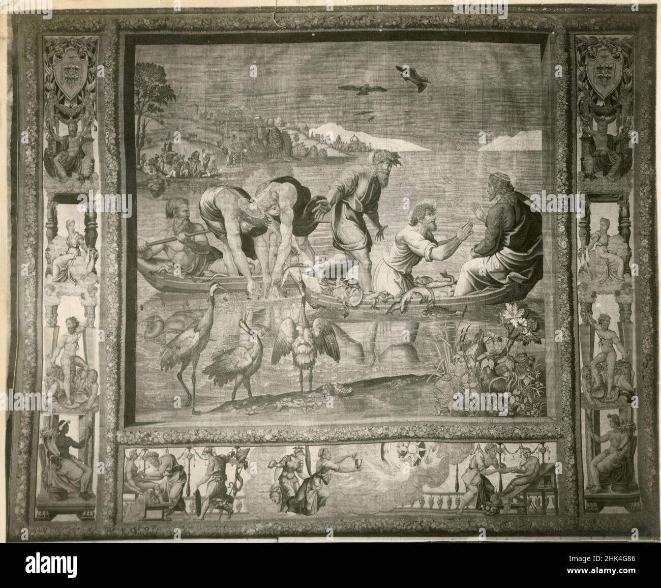 Der wundersame Fang, Tapisserie nach dem italienischen Künstler Raphael, Palazzo Ducale, Mantova, Italien 1920s Stockfoto