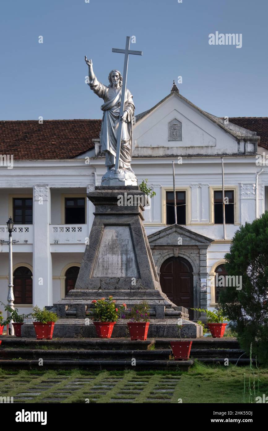 Das Erzbischöfliche Haus (Erzbischöflicher Palast), Althino, Stadt Panjim, Panjim (Panaji), Goa, Indien, Asien Stockfoto