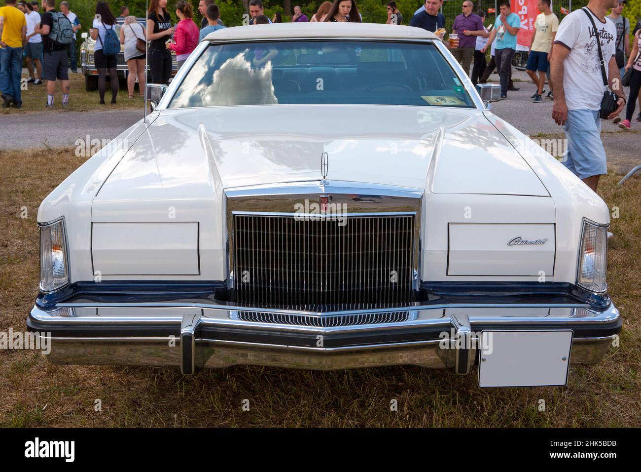 Lincoln Continental Mark V, amerikanischer Oldtimer, Vorderansicht Stockfoto