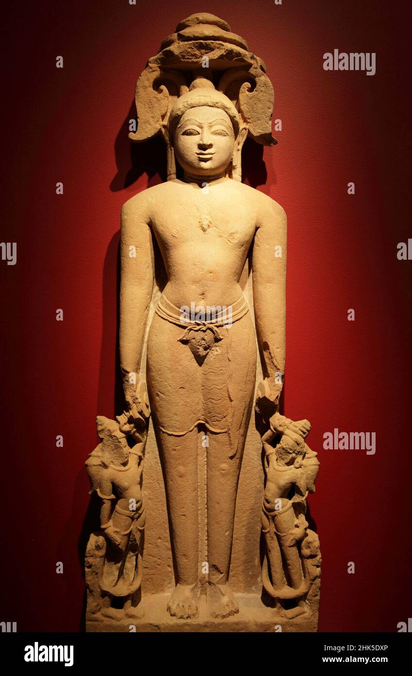 Jina auf Sanskrit bedeutet „Sieger“ oder „Eroberer“. Die fünf Jinas sind Darstellungen oder Manifestationen der fünf Qualitäten des ersten Buddha. Housin Stockfoto