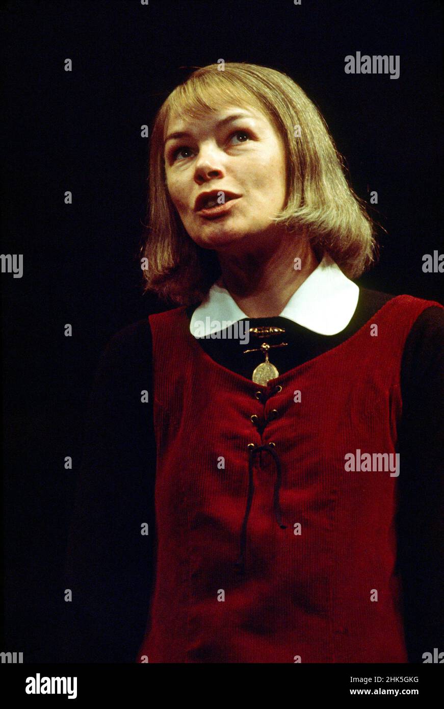 Glenda Jackson (Stevie) in STEVIE von Hugh Whitemore am Vaudeville Theatre, London WC2 23/03/1977 Design: John Gunter Beleuchtung: Andy Phillips Regie: Clifford Williams Stockfoto