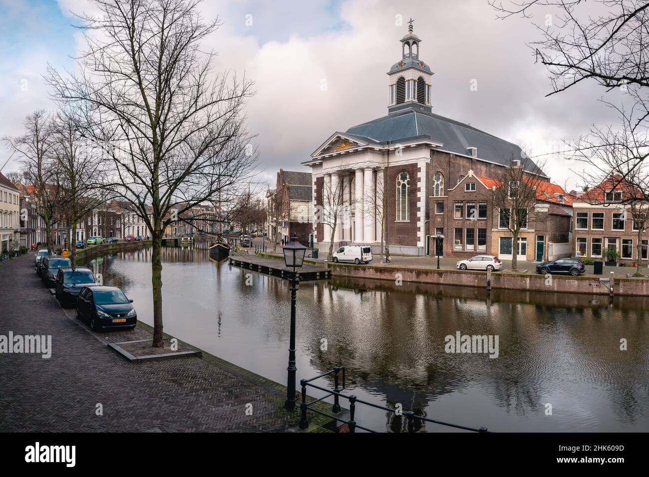 Das Stedelijk Museum Schiedam ist ein Museum für moderne und zeitgenössische holländische bildende Kunst in der südholländischen Stadt Schiedam. Stockfoto