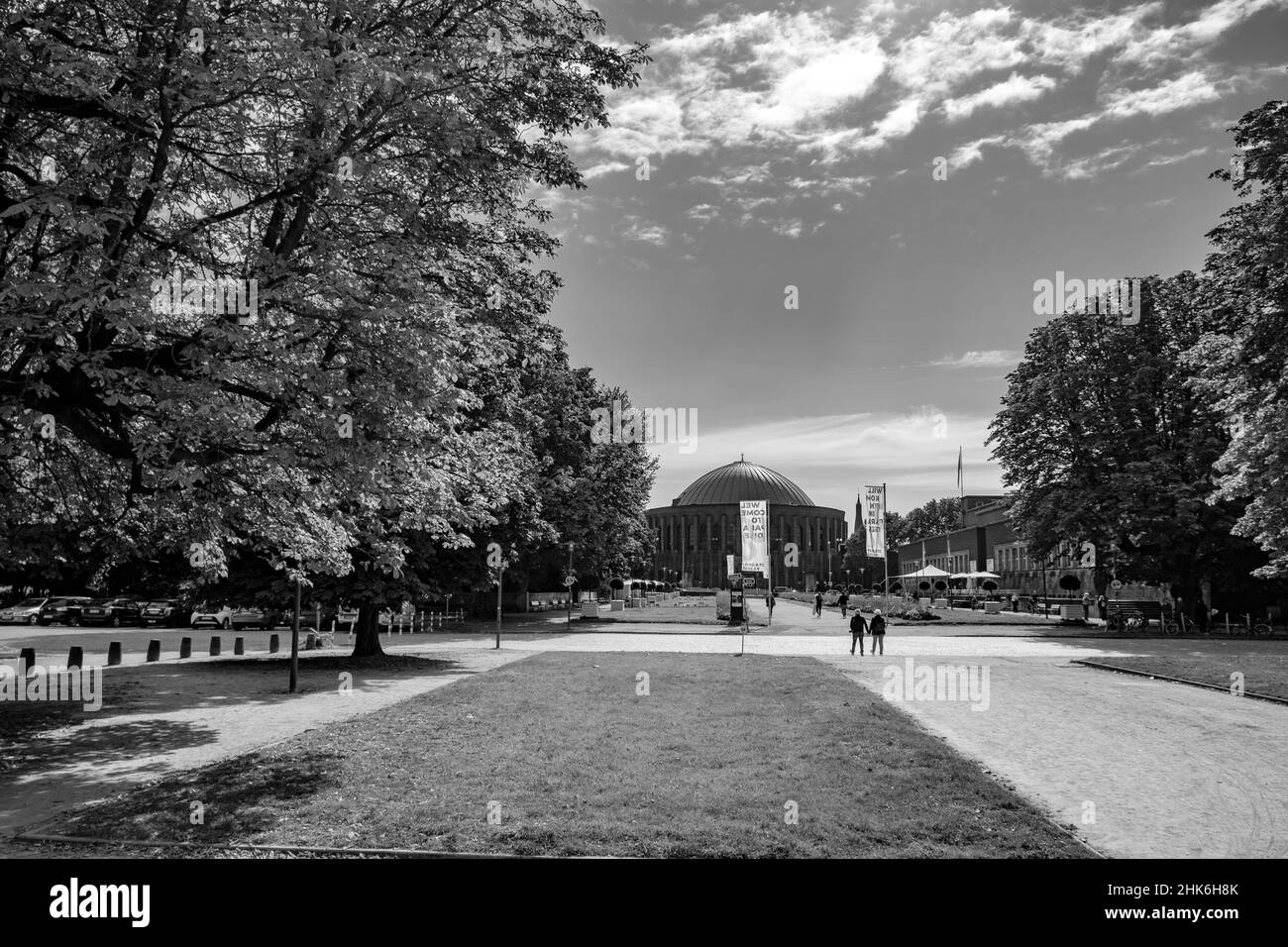 Ehrenhof Park und Tonhalle, Düsseldorf, Deutschland Stockfoto