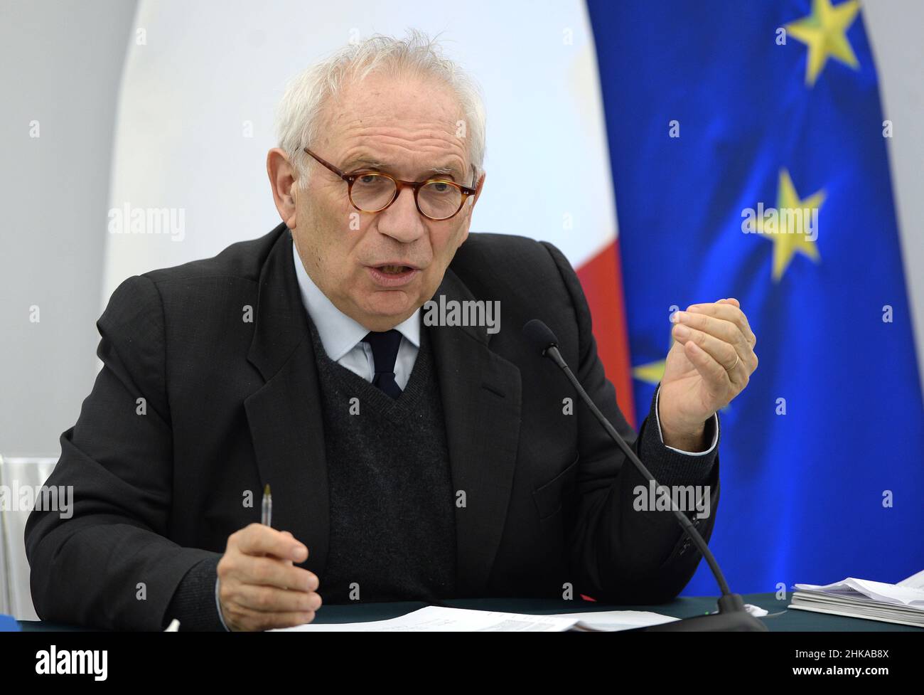 Italien, Rom, 2. Februar 2022 : Patrizio Bianchi, italienischer Bildungsminister, auf der Pressekonferenz nach dem Ministerrat über Maßnahmen gegen die Covid-Krankheit Foto © Fabio Cimaglia/Sintesi/Alamy Live News Stockfoto