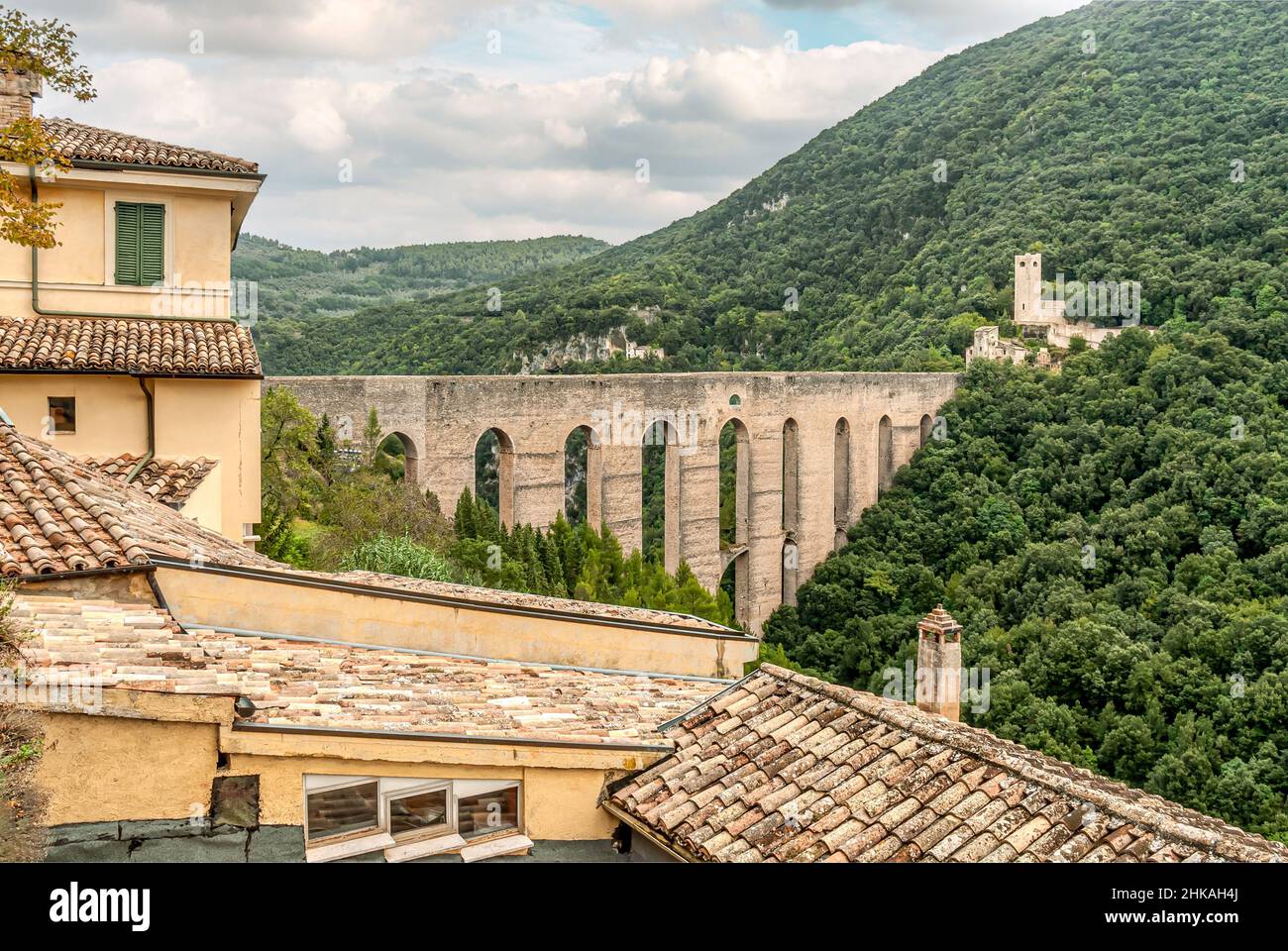 Aquädukt Brücke Ponte delle Torri in Spoleto, Umbrien, Italien Stockfoto