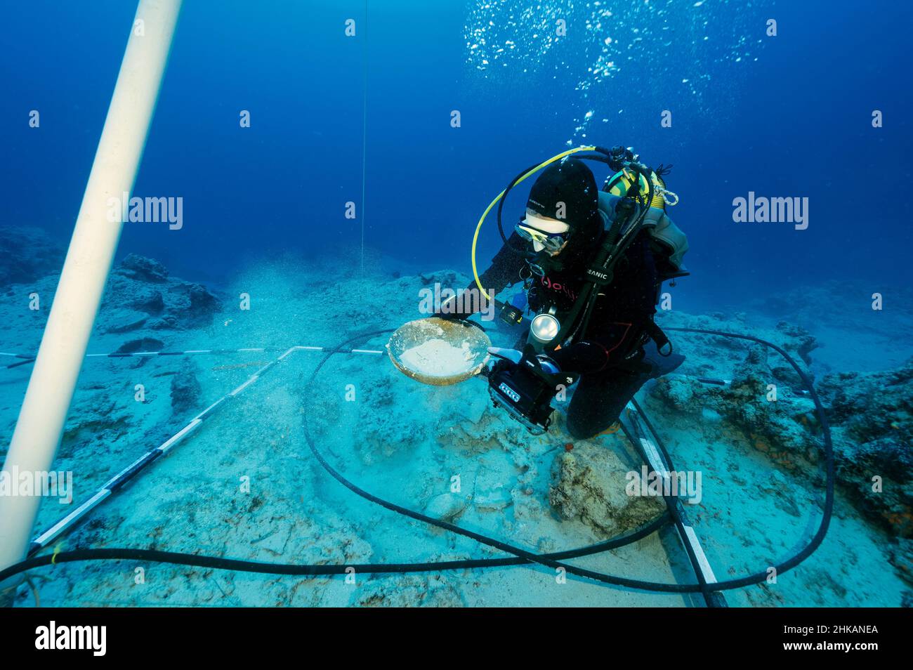 Unterwasserarchäologen graben Schiffswrack aus dem 2nd. Jahrhundert in Bozburun Marmaris Türkei. Stockfoto