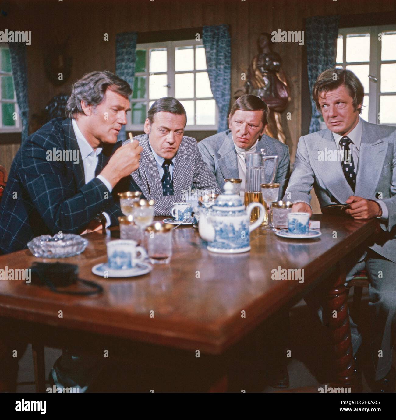 Vier gegen die Bank, Fernsehfilm, Deutschland 1976, Regie: Wolfgang Petersen, Darsteller: Harald Leipnitz, Walter Kohut, Günther Neutze, Herbert Bötticher Stockfoto