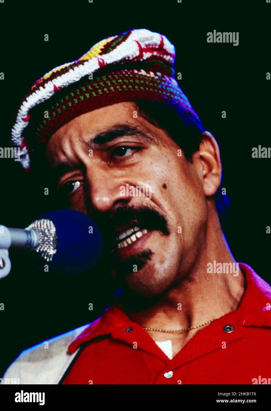 Jazz Fest Berlin, Philharmonie, 1986, Special Guest: Milton Cardona, Latin Jazz und Salsa Perkussionist aus Puerto Rico. Jazz Fest Berlin, Philharmonie, 1986, Special Guest: Milton Cardona, Latin Jazz und Salsa Percussionist aus Puerto Rico. Stockfoto