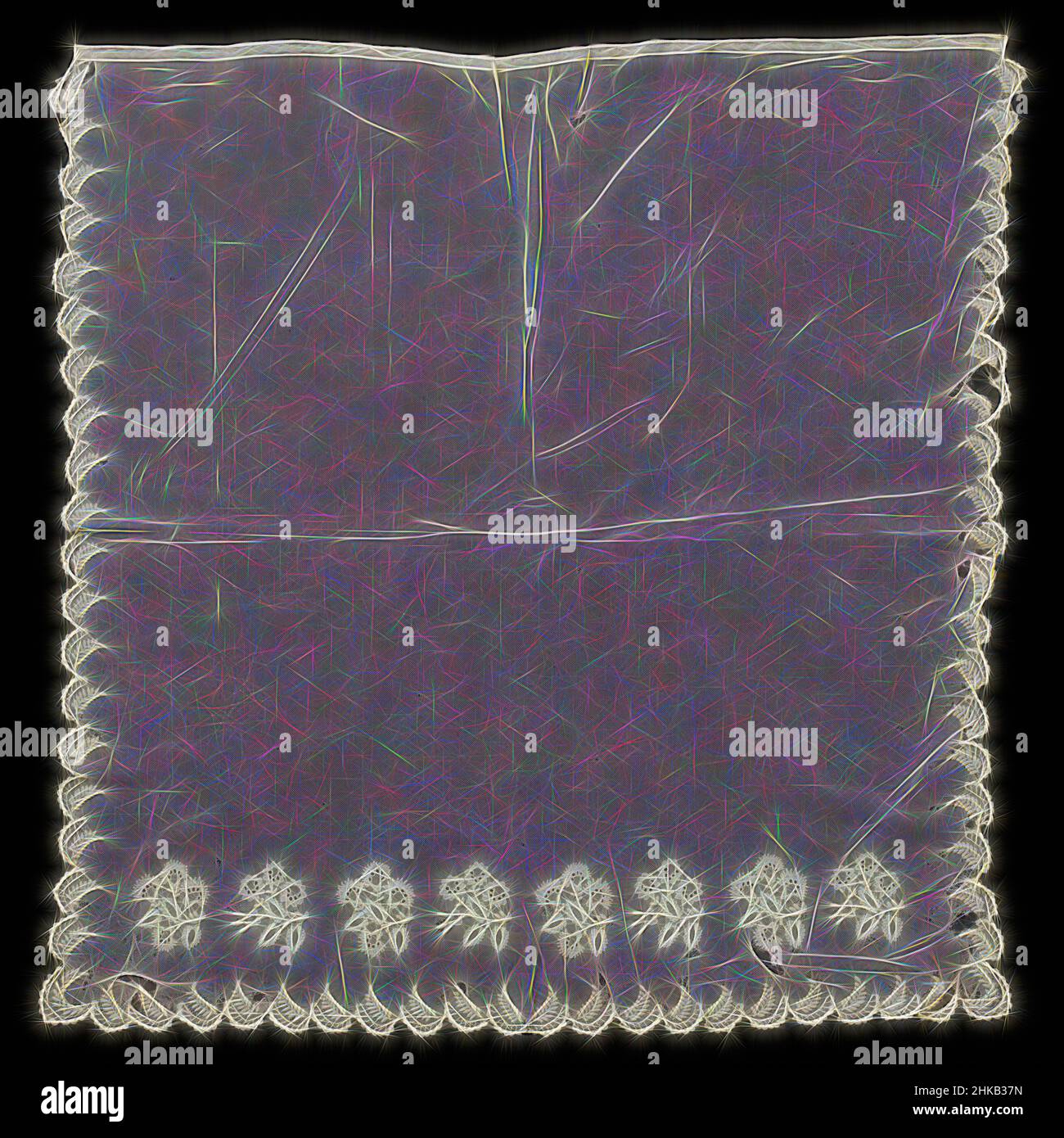 Inspiriert von Taufkleid aus Spitzenstickerei auf Maschinentüll mit Plumetis und applizierten Blumensträußen, Taufkleid aus naturfarbener Spitzenstickerei von Plumetis auf Maschinentüll. Drei Seiten haben einen gestickten Rand mit Wellenschliff, wobei in jedem Jakobsmuschel ein gefiedertes Blattmotiv zu sehen ist. Die untere Kante hat auch, neu erfunden von Artotop. Klassische Kunst neu erfunden mit einem modernen Twist. Design von warmen fröhlichen Leuchten der Helligkeit und Lichtstrahl Strahlkraft. Fotografie inspiriert von Surrealismus und Futurismus, umarmt dynamische Energie der modernen Technologie, Bewegung, Geschwindigkeit und Kultur zu revolutionieren Stockfoto