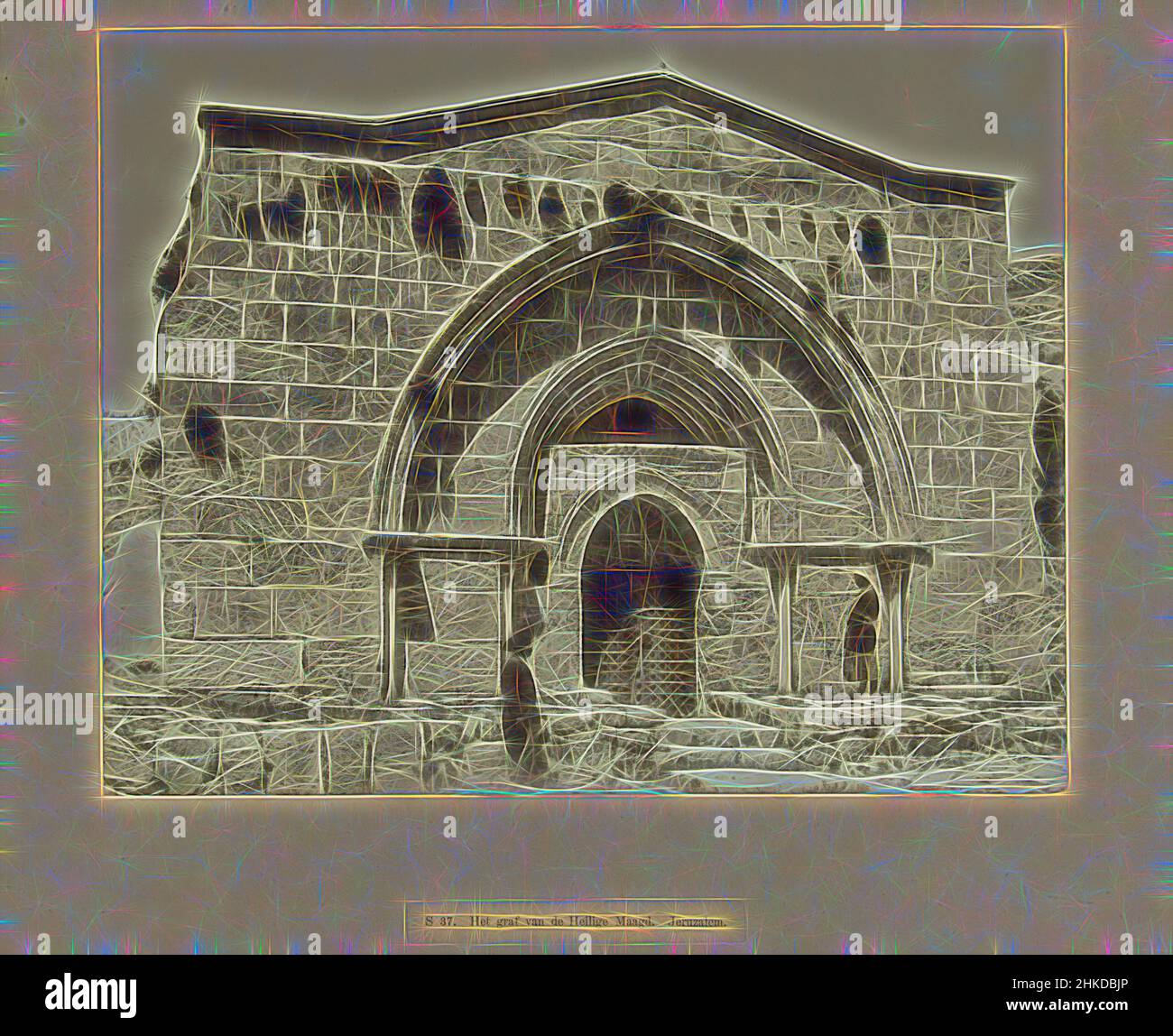 Inspiriert vom Grab der Heiligen Jungfrau in Jerusalem, S 37. Das Grab der Heiligen Jungfrau. Jerusalem, das Foto ist Teil der Serie von Fotografien aus Israel, Palästina und Syrien von Richard Polak gesammelt., Jeruzalem, c. 1895 - c. 1915, Papier, Albumendruck, Höhe 218 mm × Breite 275 mmhöhe 555, neu gestaltet von Artotop. Klassische Kunst neu erfunden mit einem modernen Twist. Design von warmen fröhlichen Leuchten der Helligkeit und Lichtstrahl Strahlkraft. Fotografie inspiriert von Surrealismus und Futurismus, umarmt dynamische Energie der modernen Technologie, Bewegung, Geschwindigkeit und Kultur zu revolutionieren Stockfoto