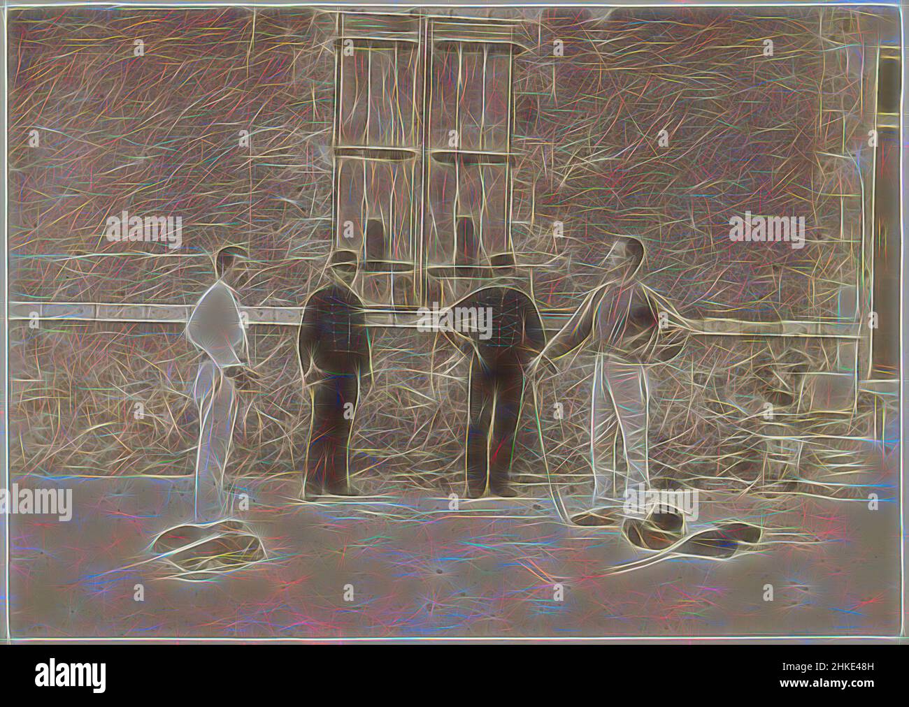 Inspiriert von Soldaten mit Säbeln in einer Kaserne in Frankreich, Teil des Fotoalbums eines französischen Amateurfotografen mit Aufnahmen einer Familie, Brennerei Delizy &amp; Doistau Fils, der Armee und Sehenswürdigkeiten in Frankreich., Frankreich, c. 1900 - c. 1910, Papier, Albumendruck, Höhe 118 mm × Breite 169 mm, neu gestaltet von Artotop. Klassische Kunst neu erfunden mit einem modernen Twist. Design von warmen fröhlichen Leuchten der Helligkeit und Lichtstrahl Strahlkraft. Fotografie inspiriert von Surrealismus und Futurismus, umarmt dynamische Energie der modernen Technologie, Bewegung, Geschwindigkeit und Kultur zu revolutionieren Stockfoto