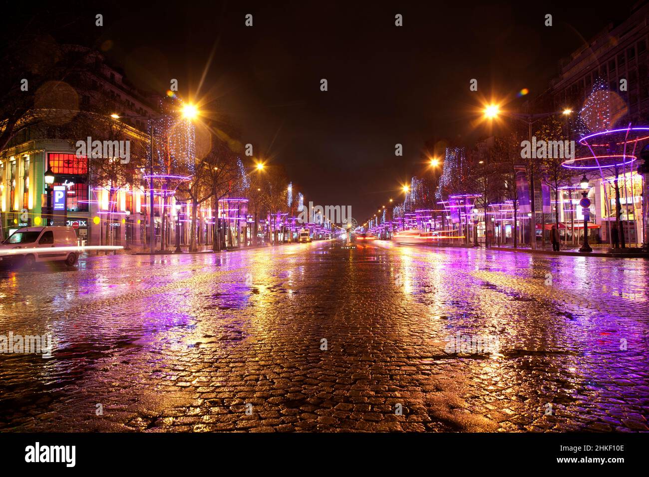 Paris auf den champs Elysees im dezember 2012 Stockfoto