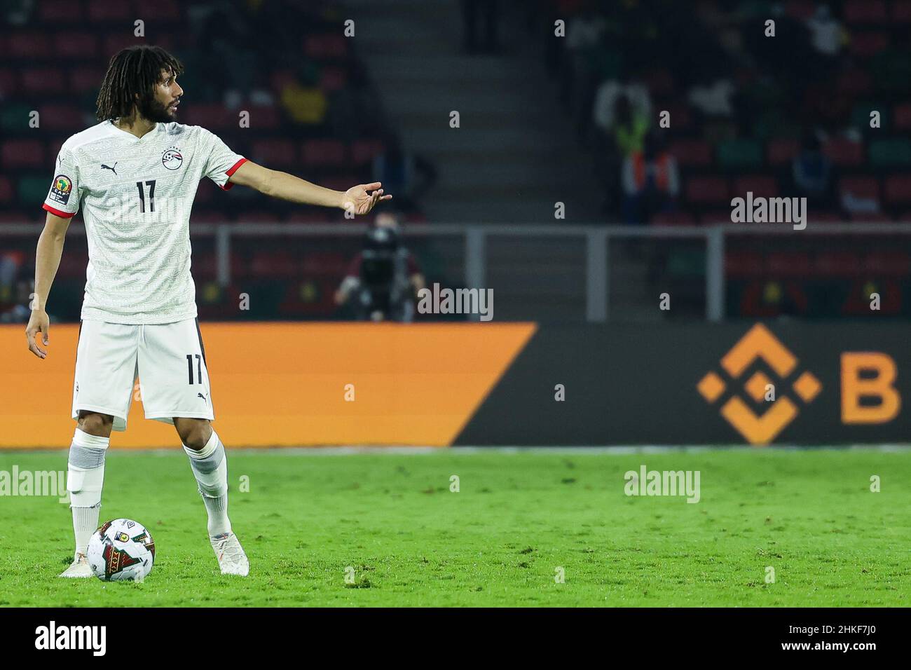 KAMERUN, Yaounde, 03. Februar 2022 - Mohamed Elnenyof Ägypten spielt während des Afrika-Cup der Nationen Halbfinalspiel zwischen Kamerun und Ägypten im Stade d'Olembe, Yaounde, Kamerun, 03/02/2022/ Photo by SF Credit: Sebo47/Alamy Live News Stockfoto