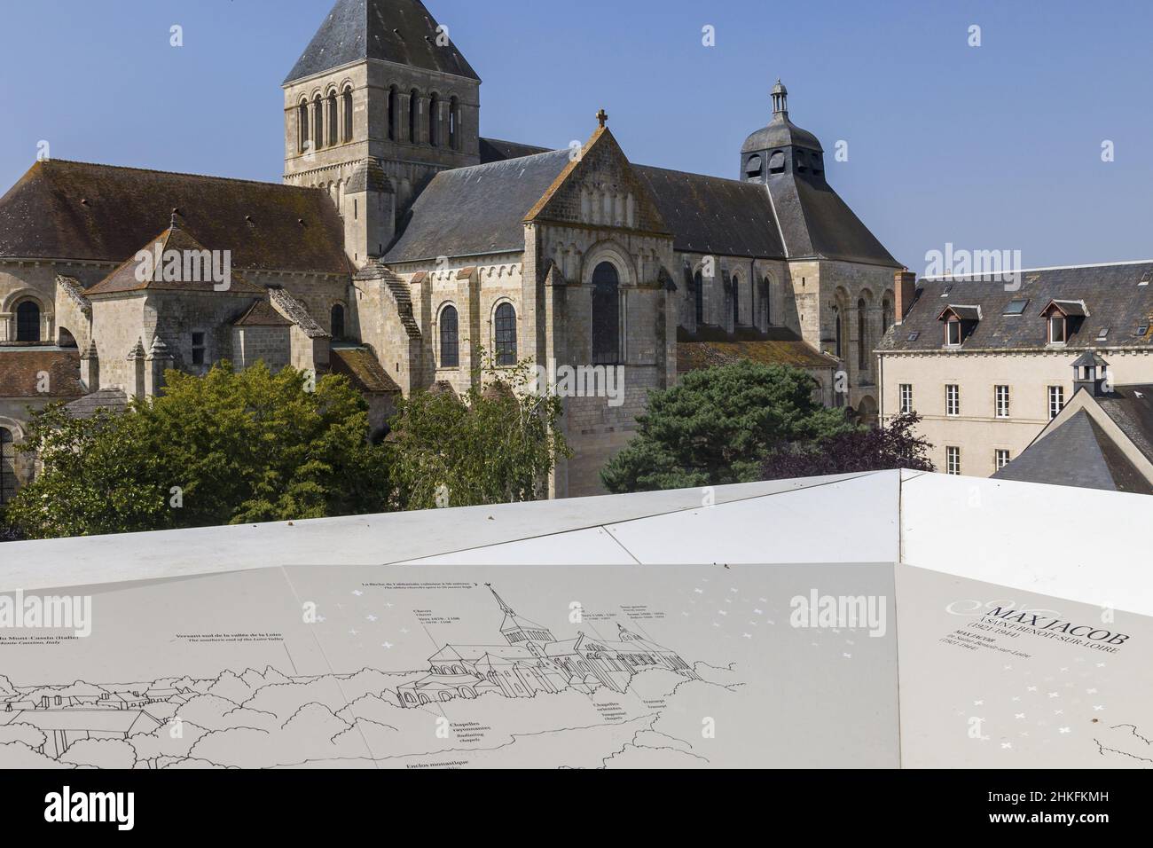 Frankreich, Loiret, Loire-Tal, UNESCO-Weltkulturerbe, Loire-Radroute, Loire mit dem Fahrrad, Saint-Benoit-sur-Loire Stockfoto