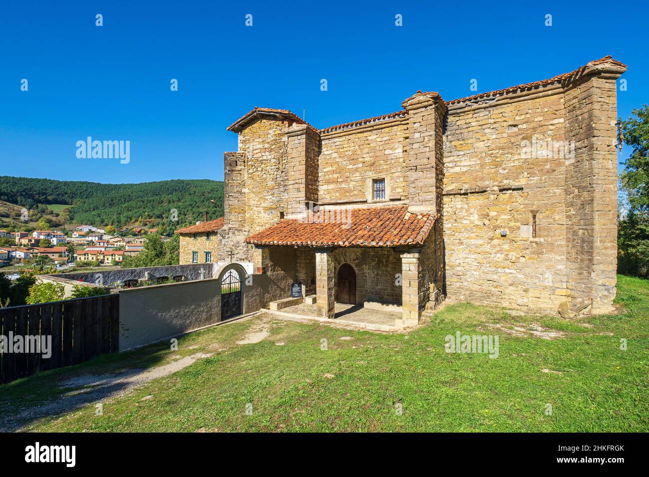 Spanien, Navarra, Ilarraz, Dorf am Camino Francés, spanische Pilgerroute nach Santiago de Compostela, UNESCO-Weltkulturerbe, Kapelle Santa-Lucia Stockfoto