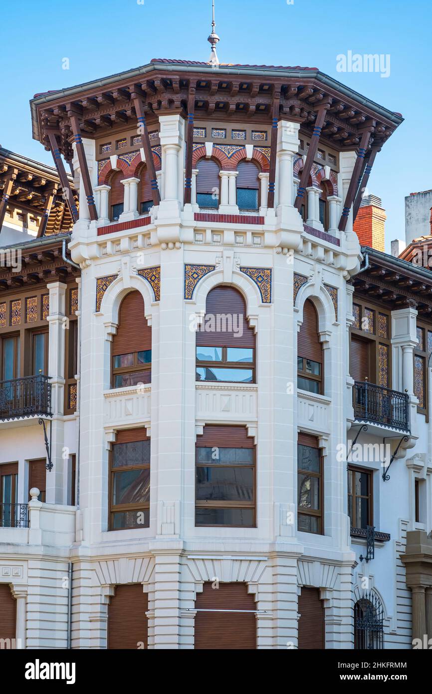 Spanien, Navarra, Pamplona (Iruña), Bühne auf dem Camino Francés, spanische Pilgerroute nach Santiago de Compostela, UNESCO-Weltkulturerbe, Casa Goicoechea, eines der Meisterwerke der zivilen Architektur von Victor Eusa (1894-1990) Stockfoto