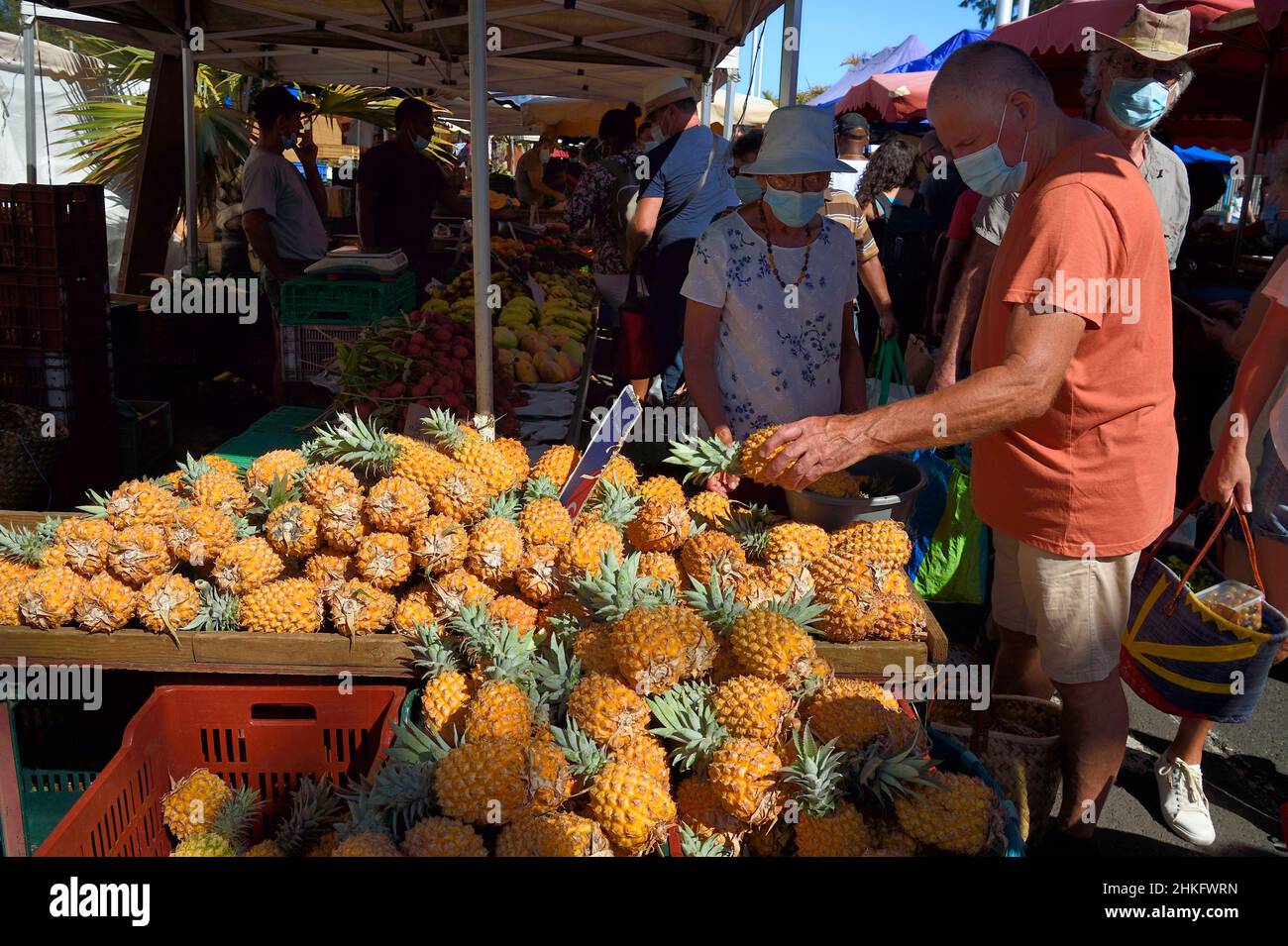 Frankreich, Réunion Island (französisches Überseedepartement), Saint-Pierre, der Samstagsmarkt, die Ananas-Obststände Stockfoto