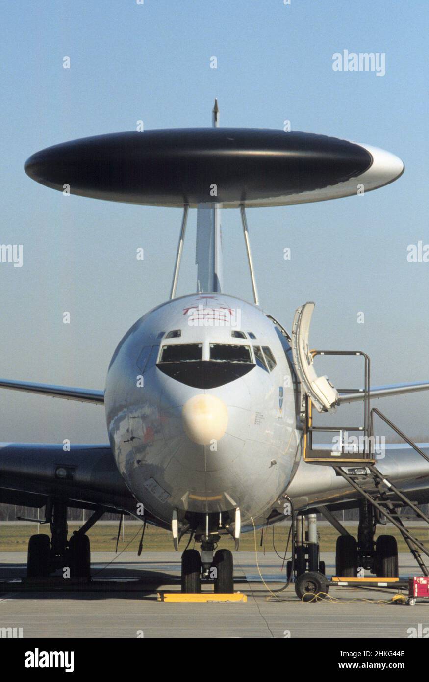NATO Boeing E-3 Sentry AWACS-Radarflugzeug auf dem Flugstützpunkt Geilenkirchen Stockfoto
