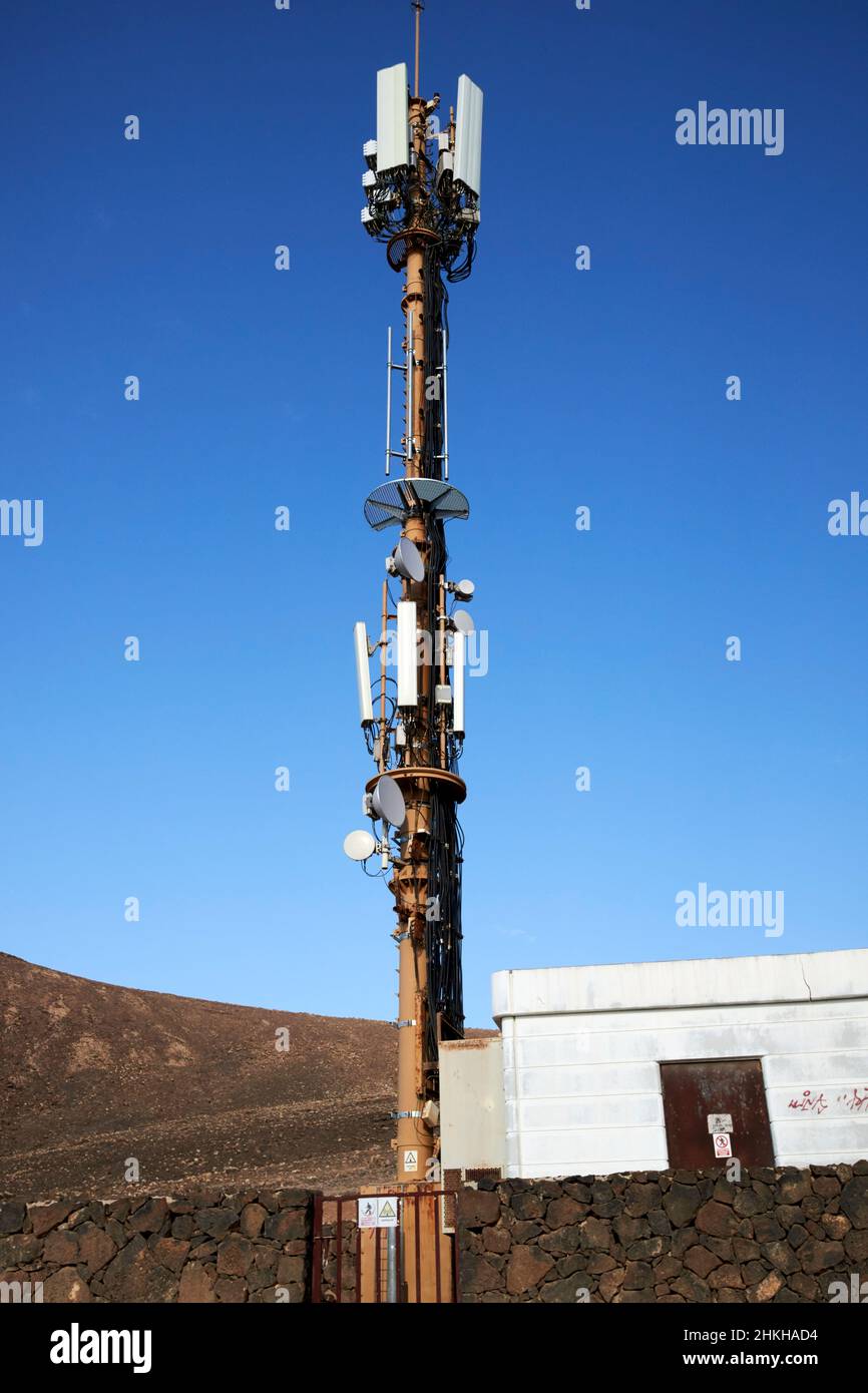 telefonica Mobilfunkzelle Turm Lanzarote Kanarische Inseln Spanien Stockfoto
