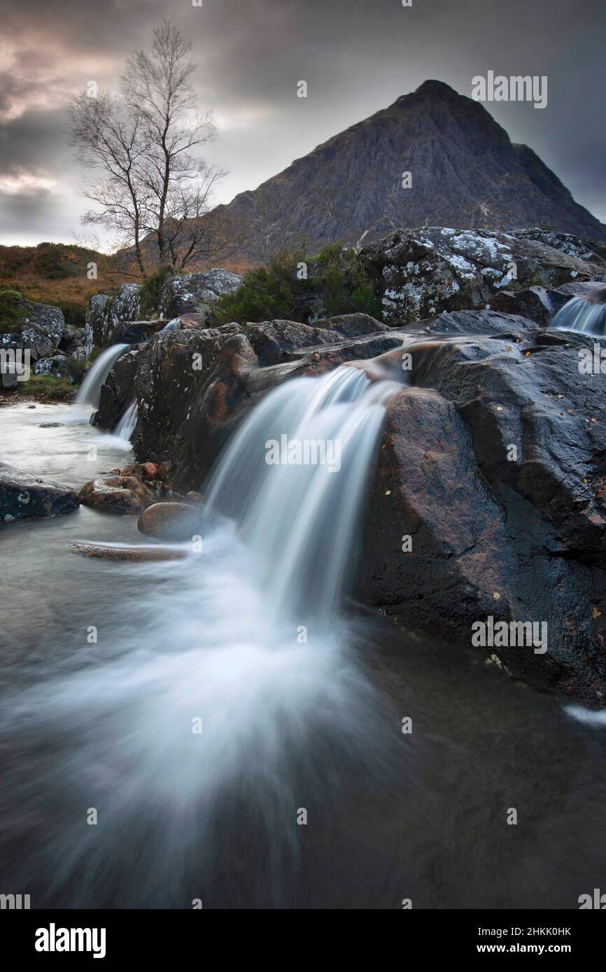 Wasserfälle von Buachaille Etive Mor, Vereinigtes Königreich, Schottland, Buachaille Etive Mor, Glencoe Stockfoto