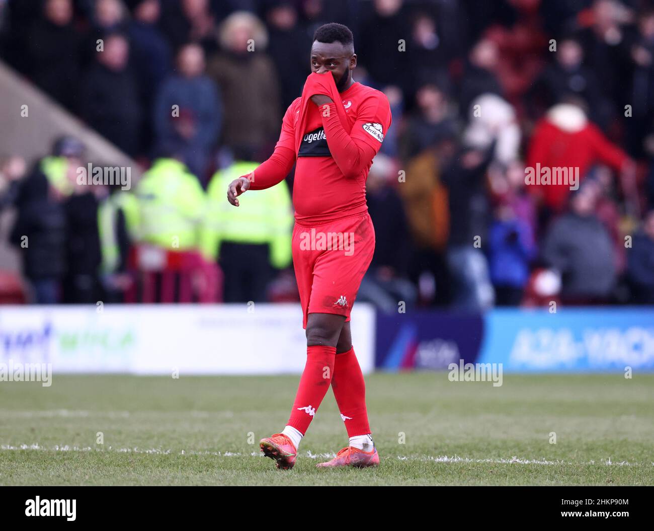 Kidderminster, Großbritannien. 5th. Februar 2022. Nathan Cameron von Kidderminster Harriers reagiert nach dem Spiel des Emirates FA Cup im Aggborough Stadium, Kidderminster. Bildnachweis sollte lauten: Darren Staples / Sportimage Stockfoto