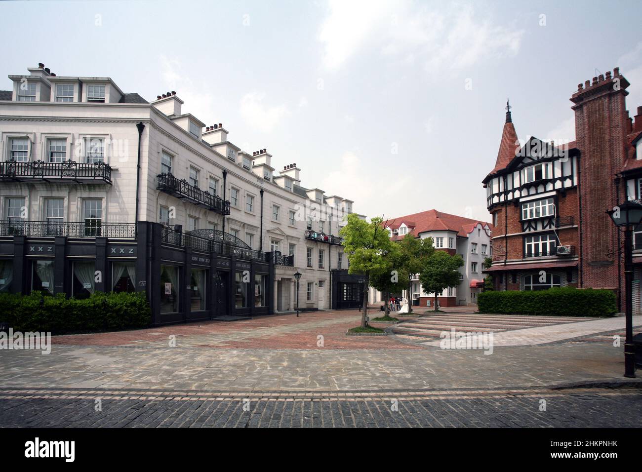 Am Stadtrand von Songjiang, in der Neuen Stadt, wurde die Themse Town, eine der ersten ausländischen Städte Shanghais, realisiert. Stockfoto