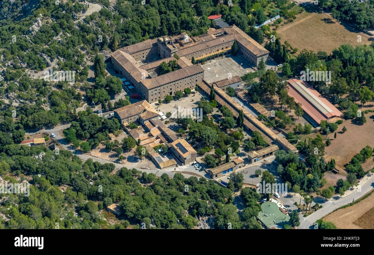 Luftaufnahme, Santuari de Lluc, Sanctuary, Escorca, Mallorca, Balearen, Spanien, es, Europa, Garten, Kloster, Luftaufnahme, Luftaufnahmen, Stockfoto