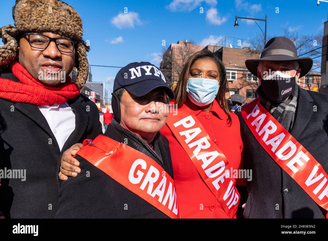 New York, NY - 5. Februar 2022: Donovan Richards, Peter Koo, Letitia James, James Gennaro nehmen an der Lunar New Year Parade in Flushing Chinatown Teil Stockfoto