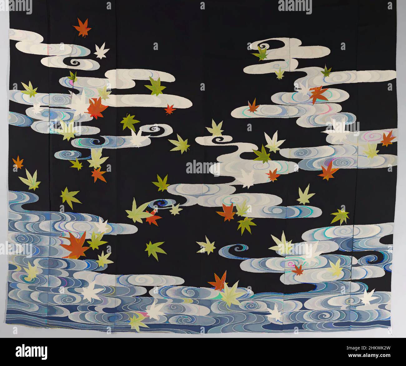 Kunst inspiriert von Dance Kimono für eine Geisha, Susoshiki mit Ahornblättern im Fluss Tatsuta, Dance Kimono für Geisha (Susoshiki), mit einer Dekoration an den Ärmeln und am unteren Rand von verstreuten Ahornblättern in stilisierten Wasserfarben, die sich auf den Fluss Tatsuta beziehen, der für diesen Herbst berühmt ist, Klassische Werke, die von Artotop mit einem Hauch von Moderne modernisiert wurden. Formen, Farbe und Wert, auffällige visuelle Wirkung auf Kunst. Emotionen durch Freiheit von Kunstwerken auf zeitgemäße Weise. Eine zeitlose Botschaft, die eine wild kreative neue Richtung verfolgt. Künstler, die sich dem digitalen Medium zuwenden und die Artotop NFT erschaffen Stockfoto