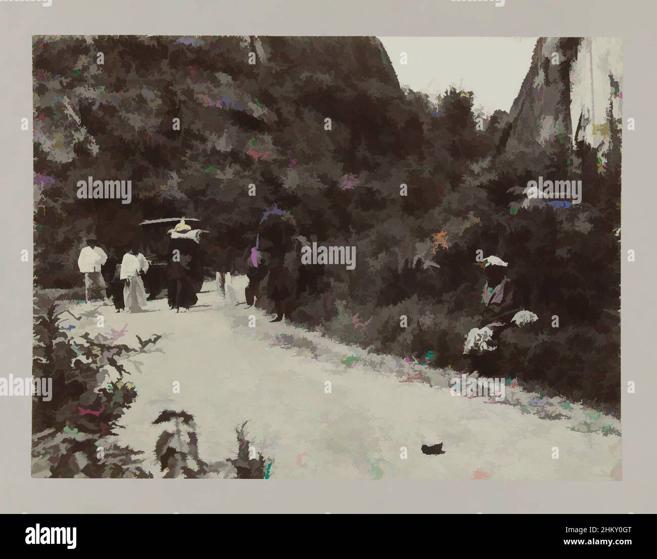 Kunst inspiriert von Karbouwengat am Sumatra3. Karbouwengat, Karbouwengat, Sumatra, Niederländisch-Indien. Auf der Straße ein Unternehmen mit einem Wagen und mehrere Menschen tragen Dinge auf ihren Köpfen., Sumatra, c. 1895 - c. 1915, fotografische Unterstützung, Papier, Silbergelatine-Druck, Höhe 180 mm, Klassische Werke, die von Artotop mit einem Hauch von Moderne modernisiert wurden. Formen, Farbe und Wert, auffällige visuelle Wirkung auf Kunst. Emotionen durch Freiheit von Kunstwerken auf zeitgemäße Weise. Eine zeitlose Botschaft, die eine wild kreative neue Richtung verfolgt. Künstler, die sich dem digitalen Medium zuwenden und die Artotop NFT erschaffen Stockfoto