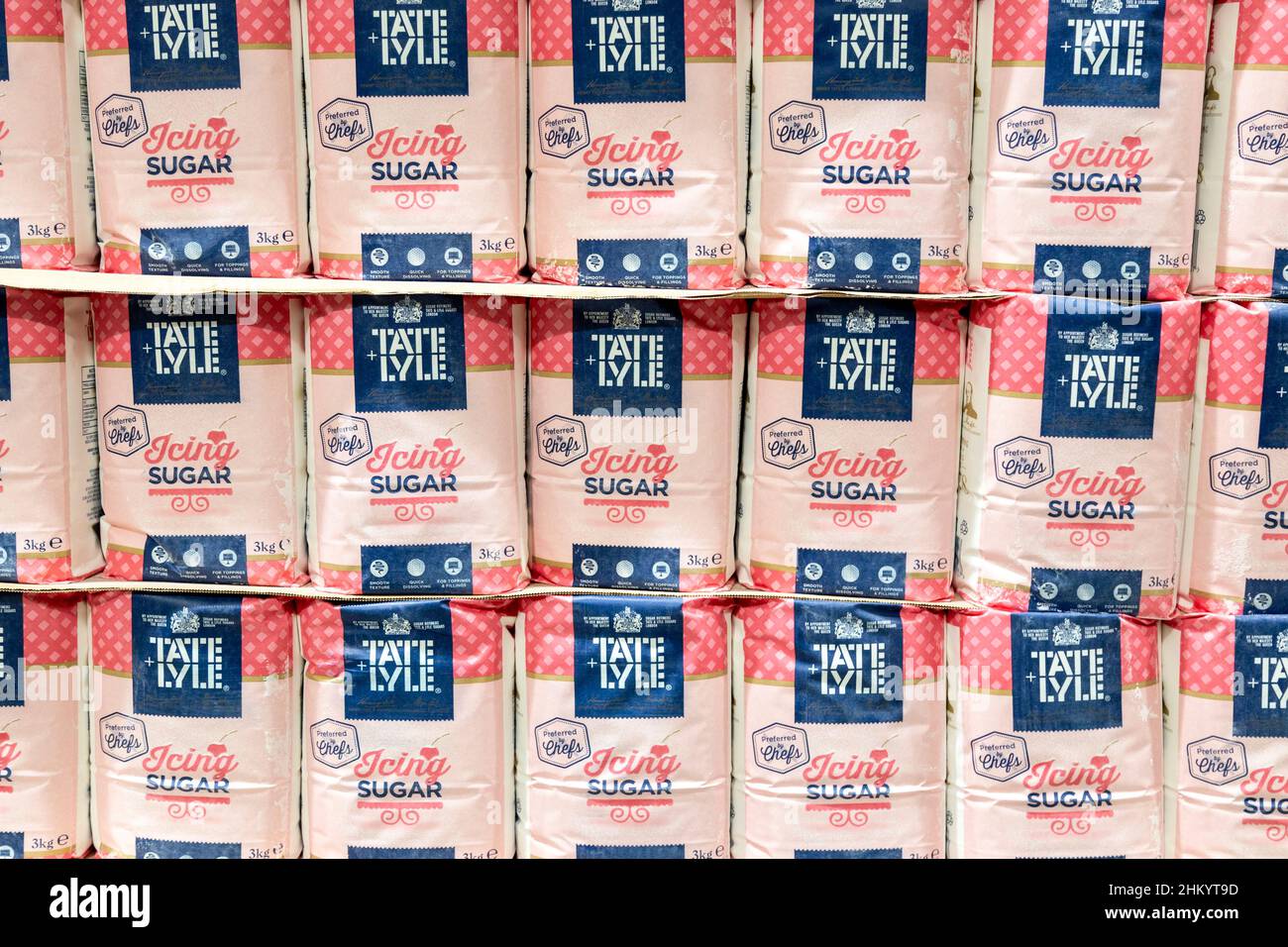 Päckchen Tate & Lyle Icing Sugar in einem Supermarkt Stockfoto
