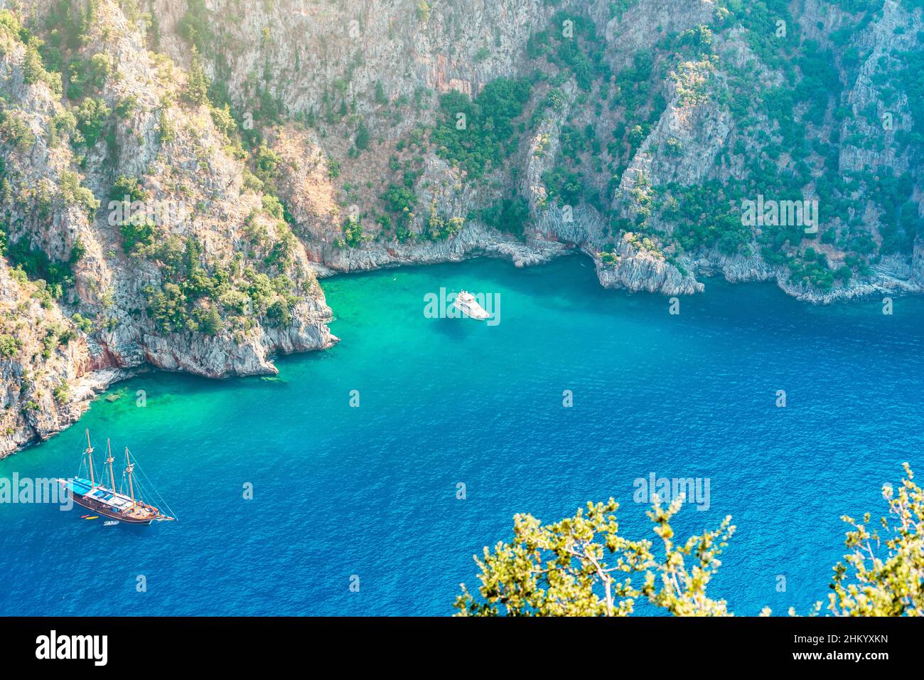 Schöne Aussicht auf Butterfly Valley. Das Schmetterlingstal (türkisch: Kelebekler Vadisi) ist ein Tal im Bezirk Fethiye der Provinz Mugla, südwestlich von Turkish Stockfoto