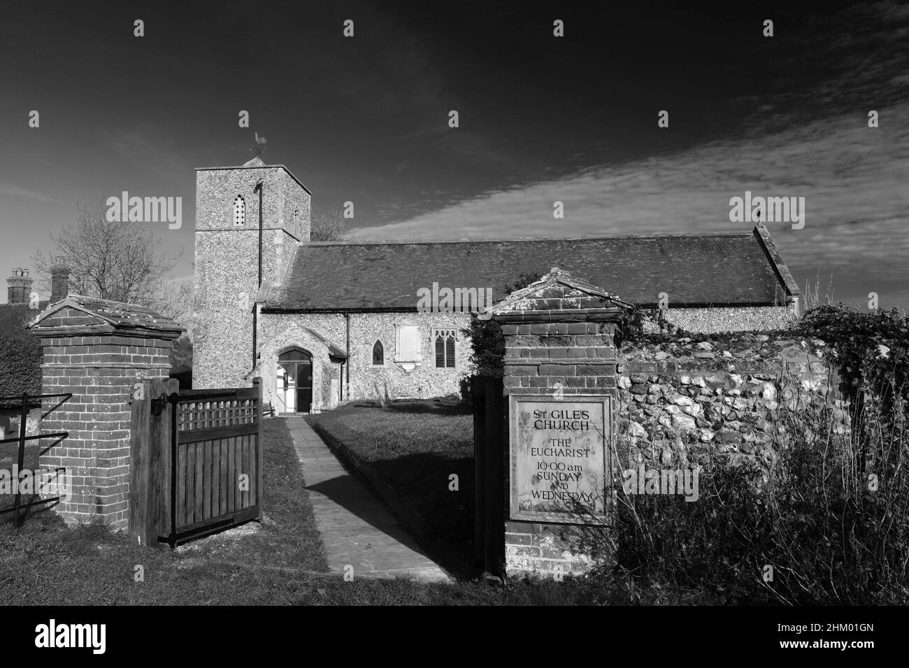 St. Giles Kirche, Houghton St. Giles Dorf, North Norfolk, England, Großbritannien Stockfoto