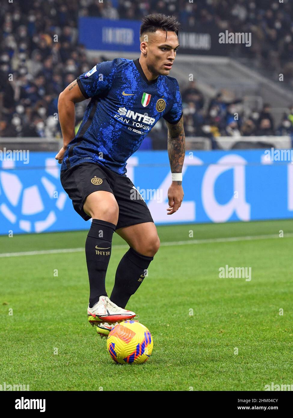 Mailand, Italien. 05th. Februar 2022. Lautaro Martinez (10) von Inter gesehen in der Serie Ein Spiel zwischen Inter und AC Mailand bei Giuseppe Meazza in Mailand. (Foto: Gonzales Photo/Alamy Live News Stockfoto