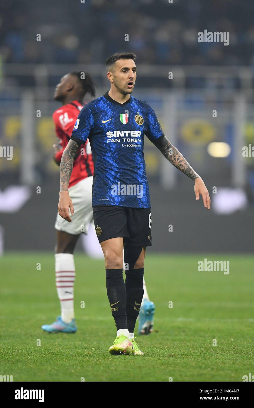 Mailand, Italien. 05th. Februar 2022. Matias Vecino (8) von Inter gesehen in der Serie Ein Spiel zwischen Inter und AC Mailand bei Giuseppe Meazza in Mailand. (Foto: Gonzales Photo/Alamy Live News Stockfoto