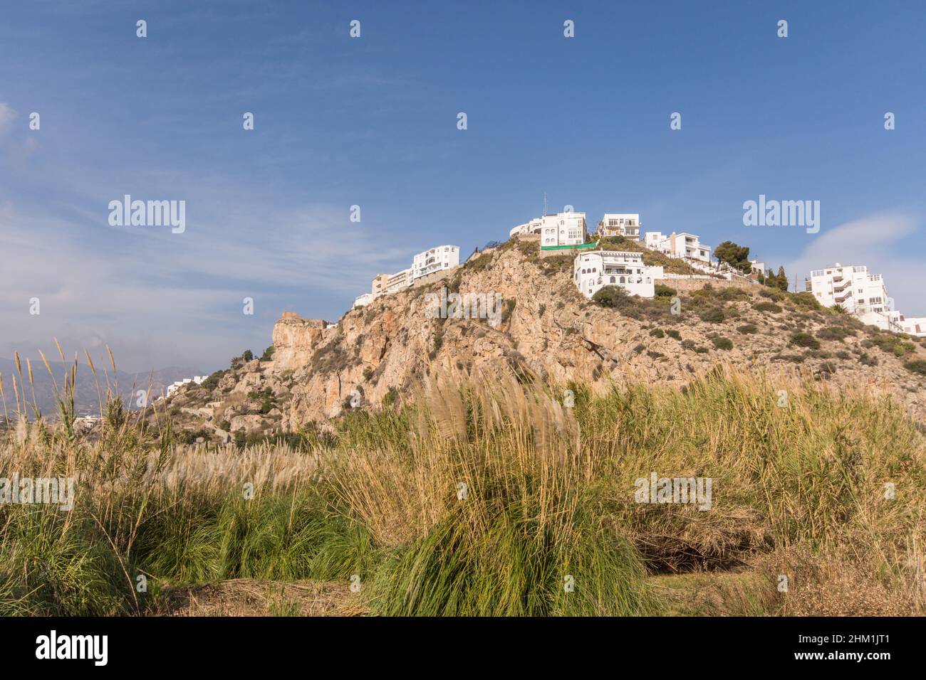 Die spanische Stadt Salobreña auf einem Hügel, mit maurischer Burg Costa Tropical, Granda, Spanien. Stockfoto