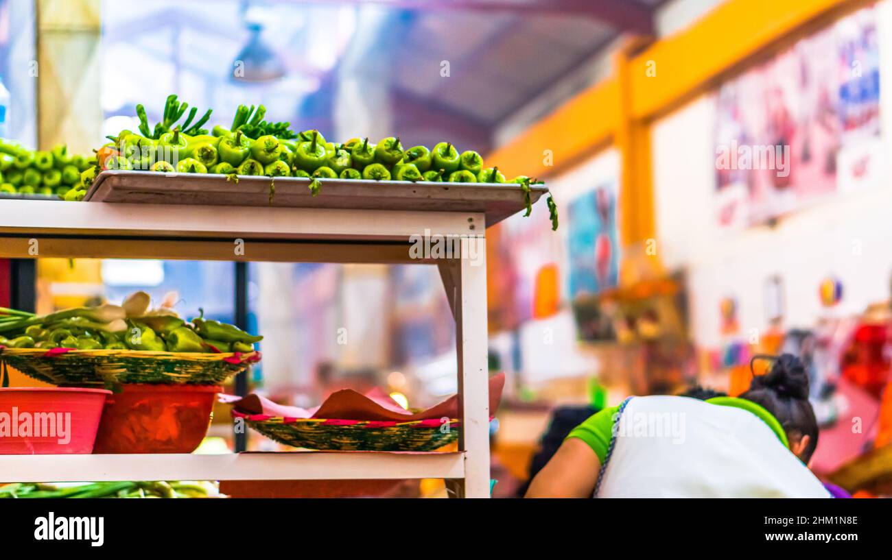 Blick auf frisches Gemüse auf dem einheimischen Markt in Guatemala Stockfoto