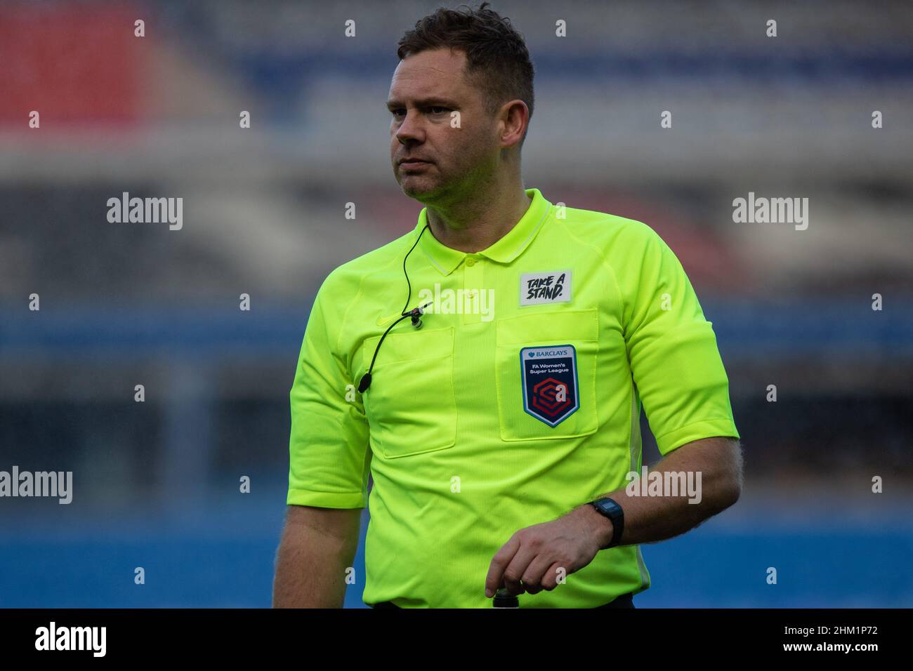 Birmingham, Großbritannien. 6th. Februar 2022. Schiedsrichter Robert Whitton im WSL-Spiel zwischen Birmingham City und Leicester City in St. Andrews. Gareth Evans/SPP Kredit: SPP Sport Pressefoto. /Alamy Live News Stockfoto