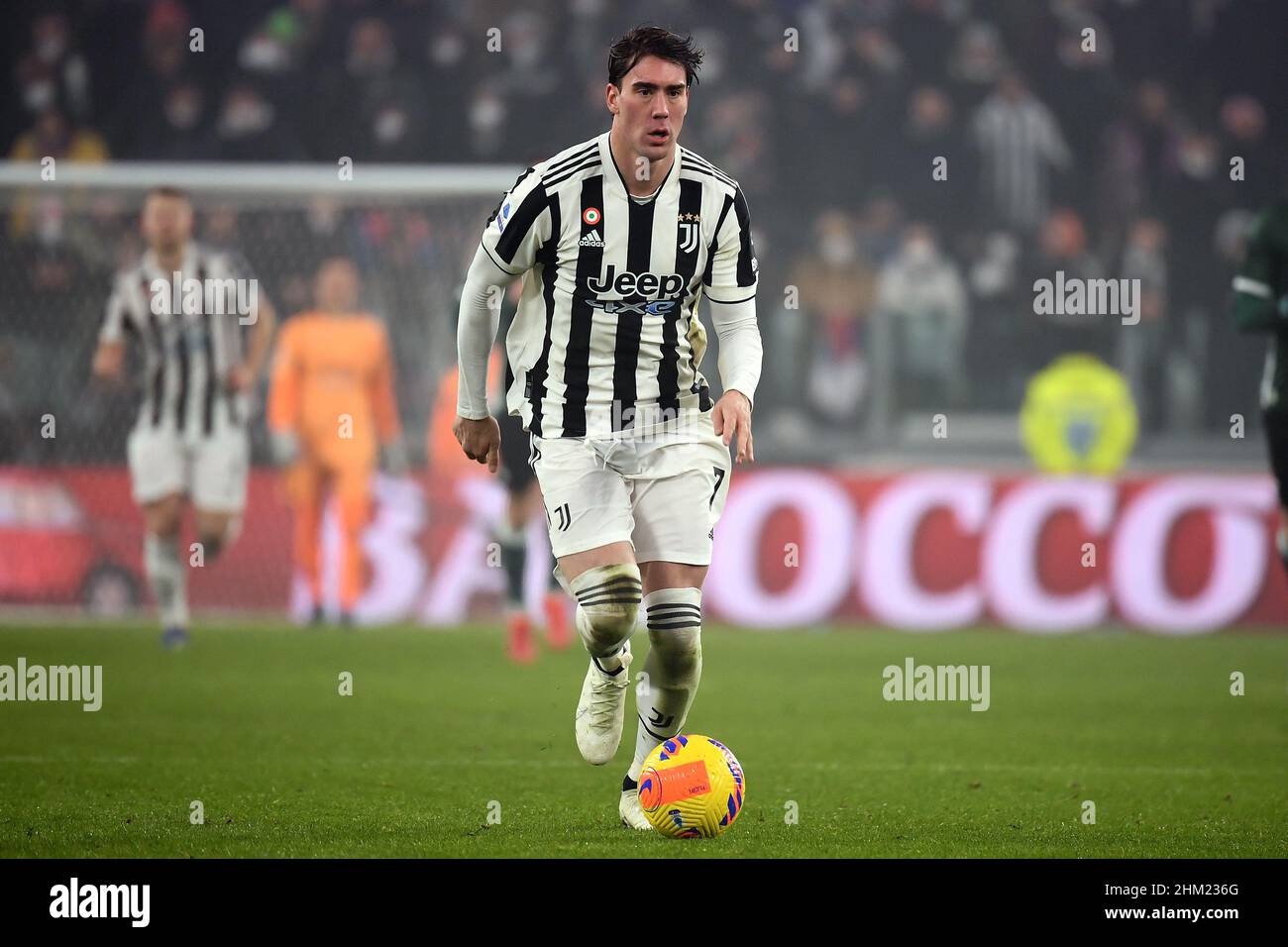 Turin, Italien. 06th. Februar 2022. Dusan Vlahovic vom FC Juventus in Aktion während des Fußballspiels der Serie A 2021/2022 zwischen dem FC Juventus und Hellas Verona im Juventus-Stadion in Turin (Italien), 6th. Februar 2022. Foto Federico Tardito/Insidefoto Kredit: Insidefoto srl/Alamy Live News Stockfoto