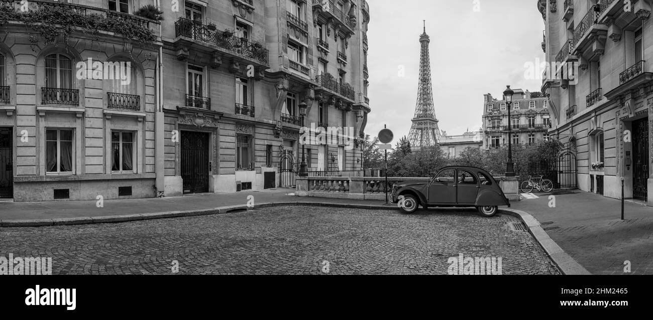 Avenue de Camoens mit Eiffelturm in Paris SW Panorama Stockfoto