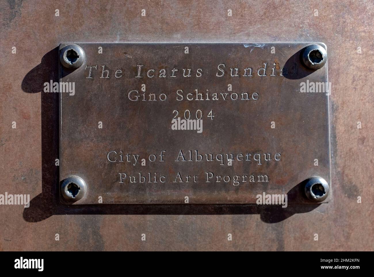 „Die Icarus-Sonnenuhr“ von Gino Schiavone 2004 Stockfoto