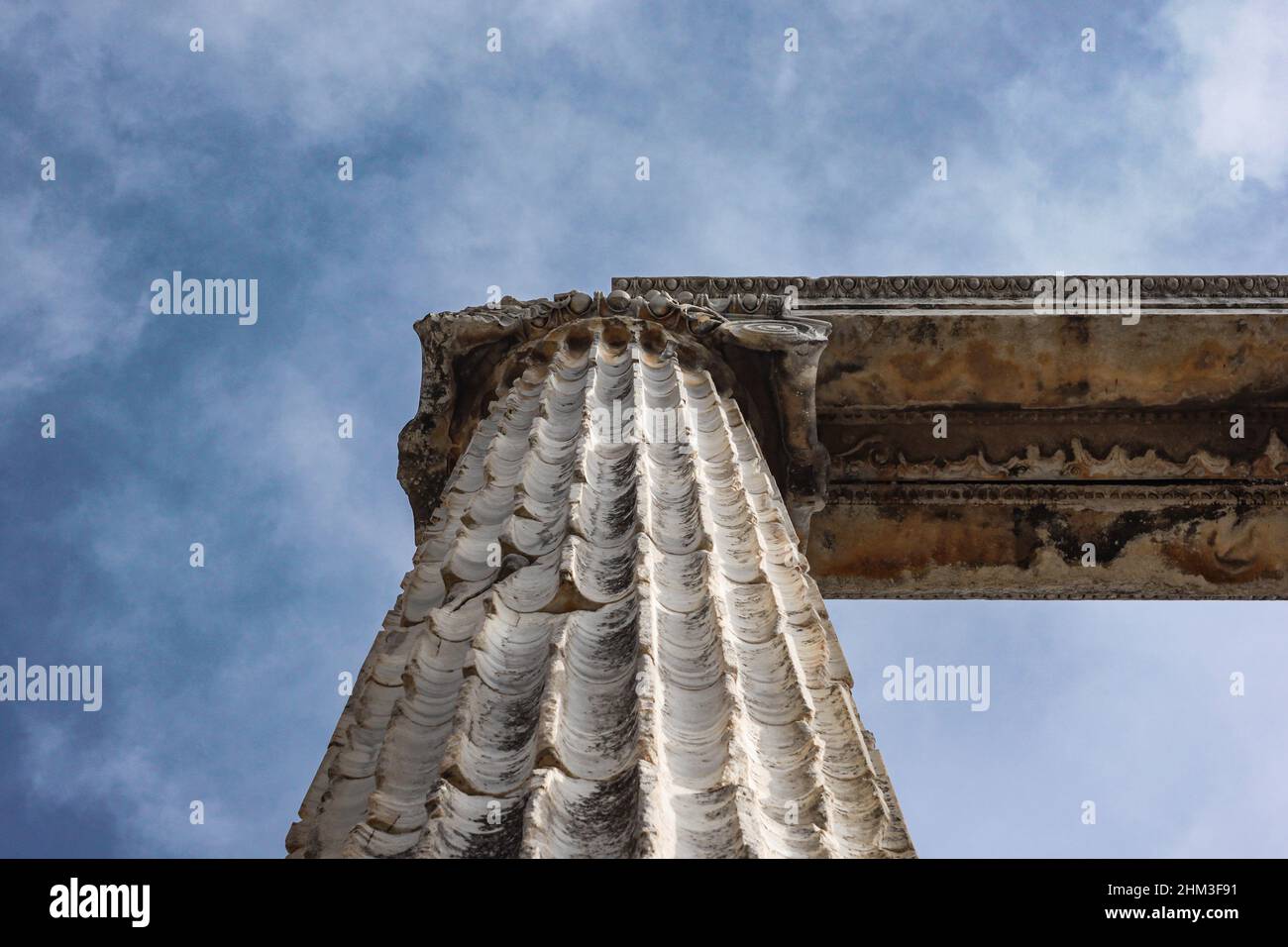 Didim, Aydin, Türkei - 16 2014. März: Die Ruinen des Apollotempels an der Didyma, Türkei Stockfoto