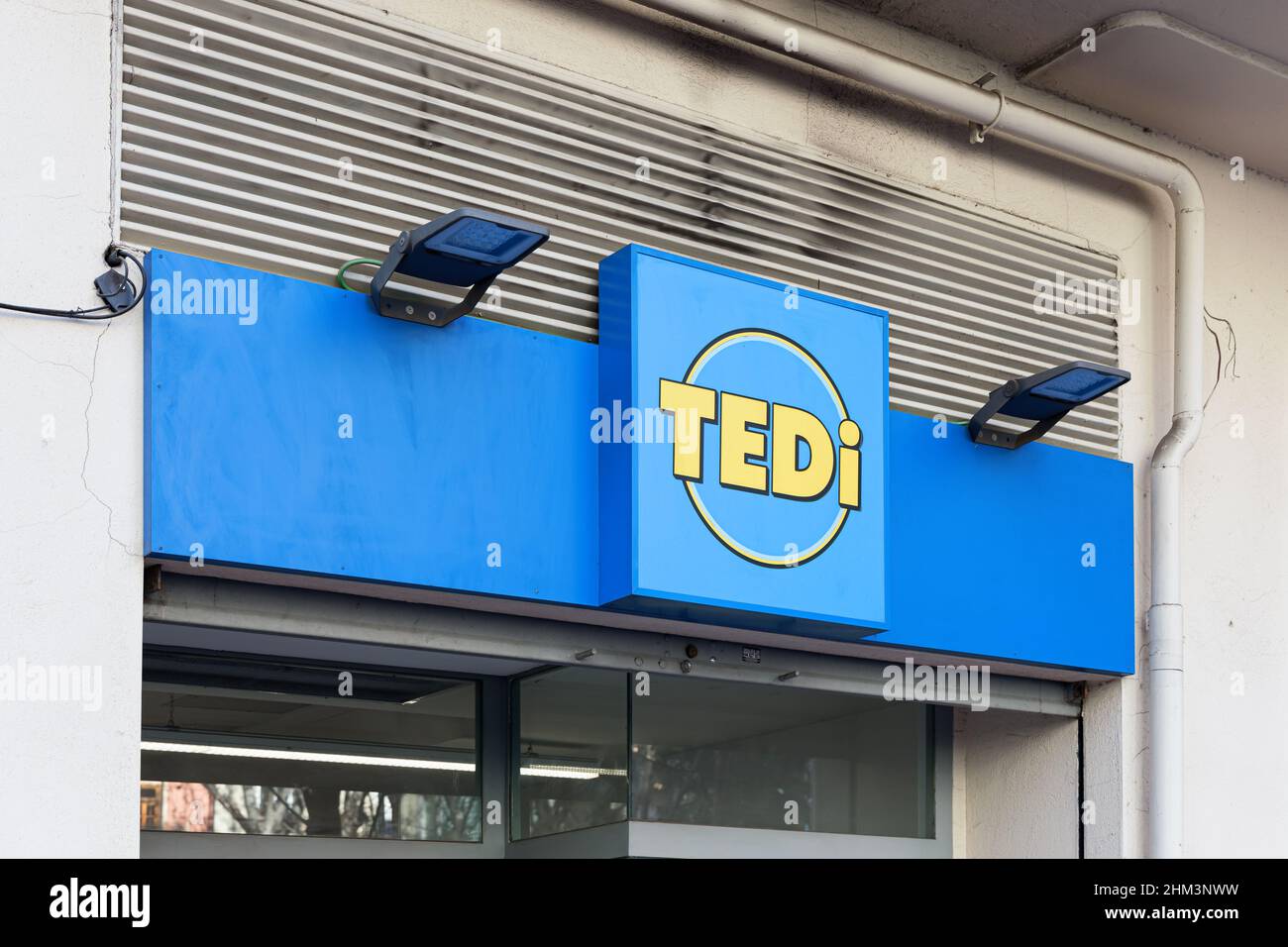 Niedrigpreis supermarkt -Fotos und -Bildmaterial in hoher Auflösung – Alamy