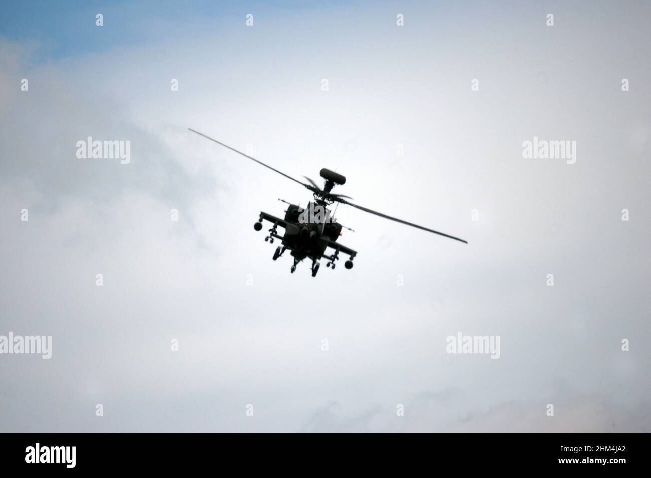 AH-64 Apache militärischer taktischer Luftunterstützungshubschrauber Stockfoto