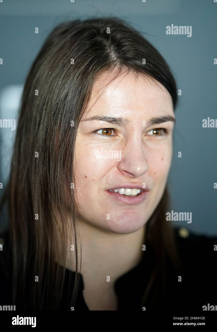 Boxerin Katie Taylor bei einer Pressekonferenz im Leadenhall Building, London. Bilddatum: Montag, 7. Februar 2022. Stockfoto