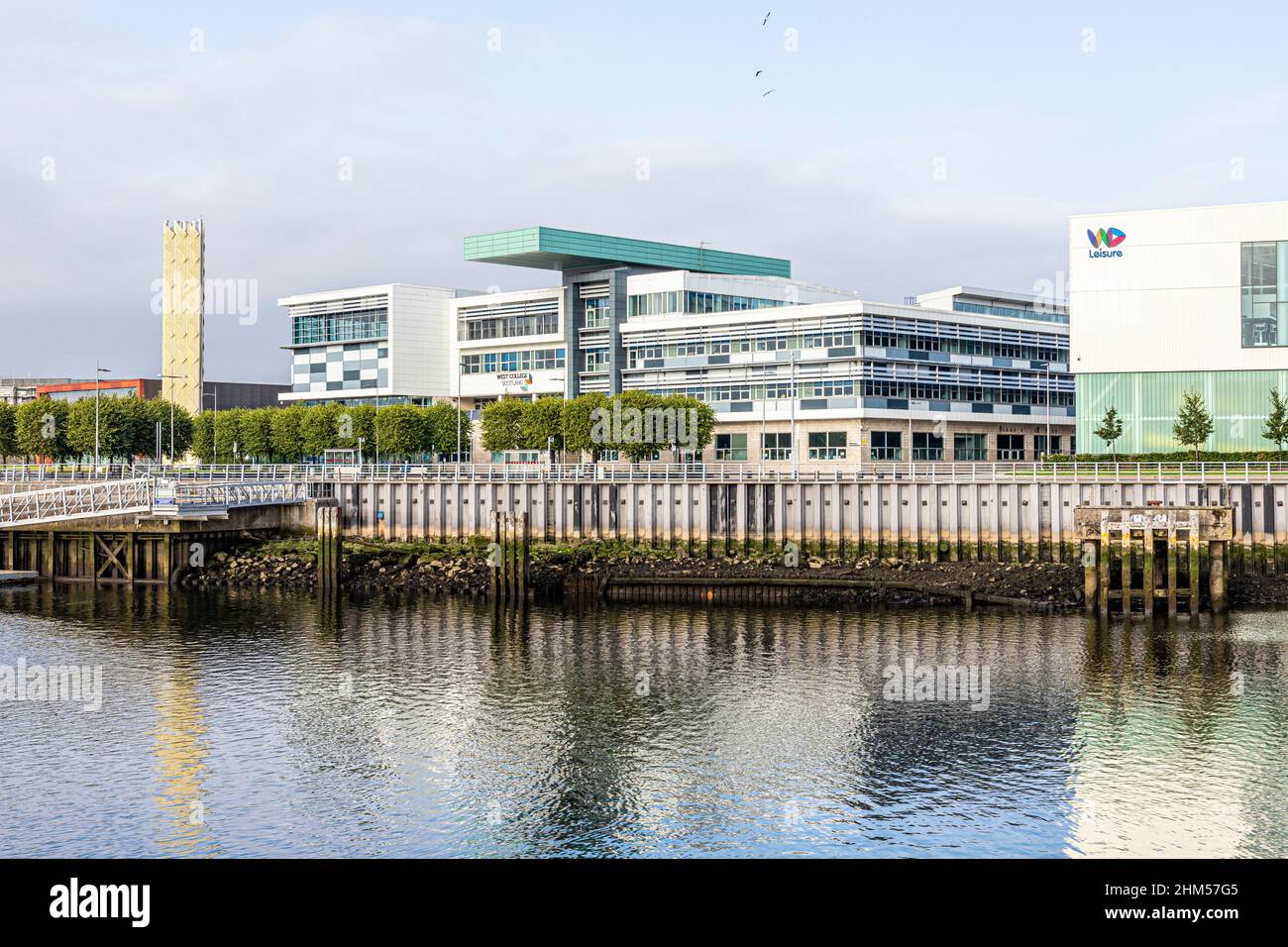 West College Scotland Clydebank Campus am Ufer des Flusses Clyde, Glasgow, Schottland Großbritannien Stockfoto