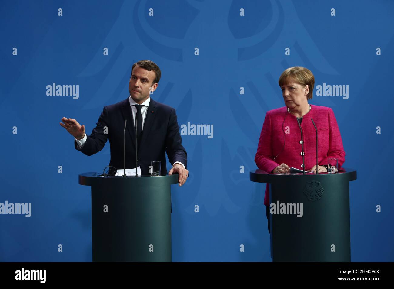 Berlin, Deutschland, 15,5.17, der französische Präsident Emmanuel Macron und die deutsche Bundeskanzlerin Angela Merkel besuchen den Staatsbesuch des französischen Präsidenten Emmanuel Macron Stockfoto