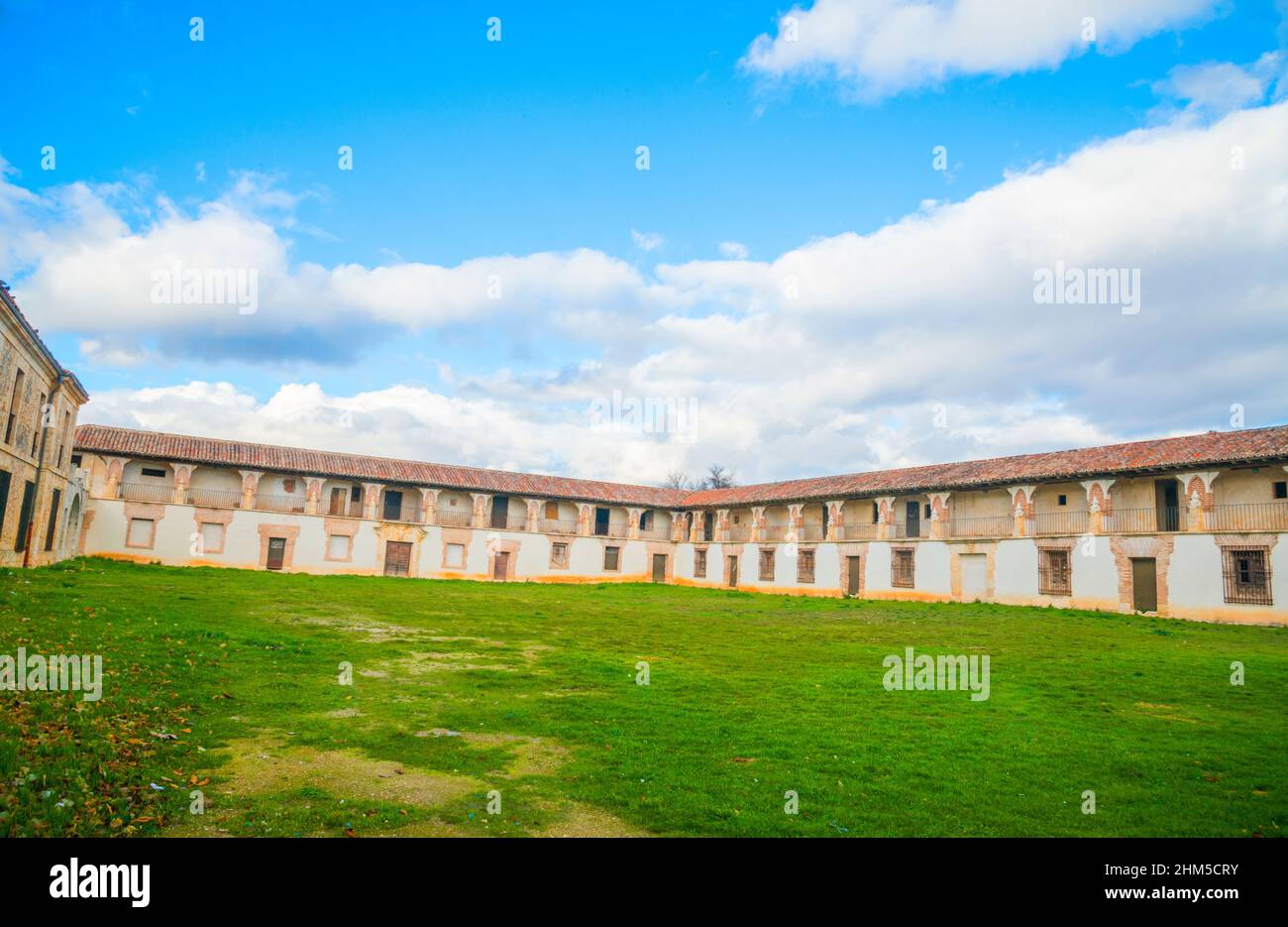 Fiestas Square. Nuevo Baztan, Provinz Madrid, Spanien. Stockfoto