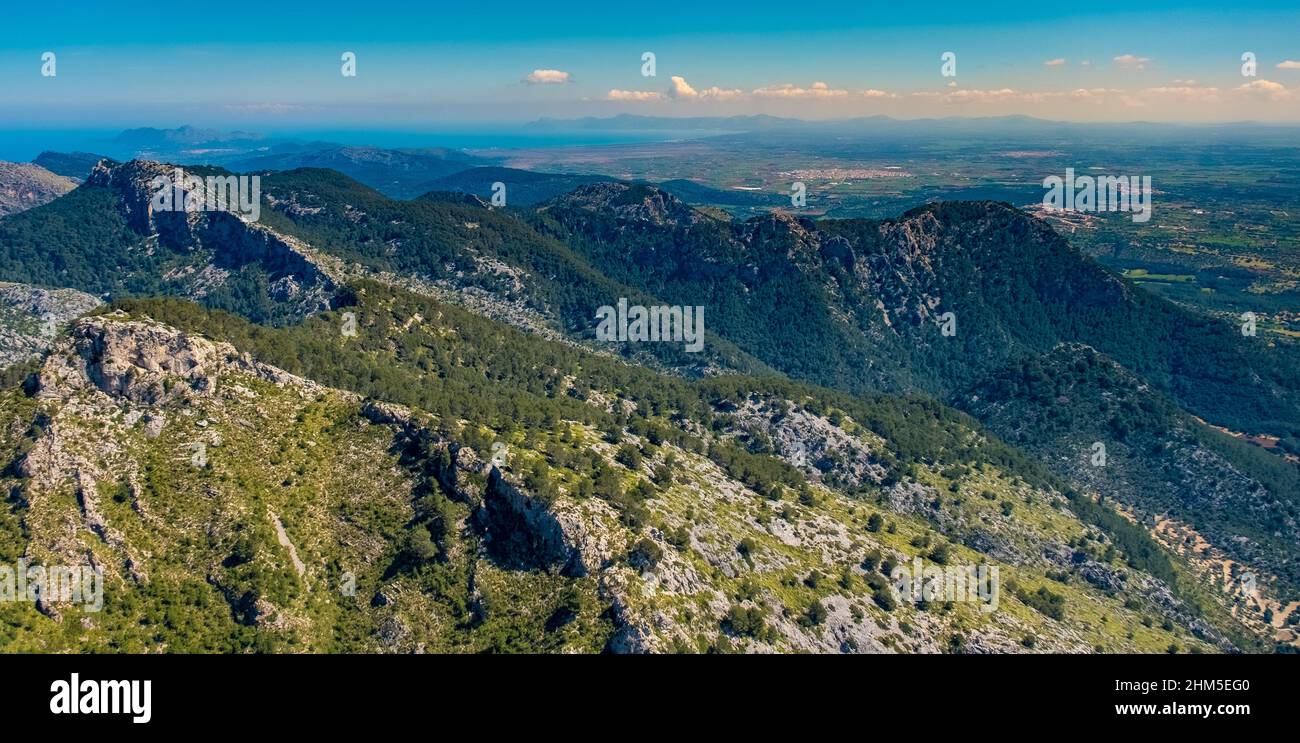 Luftaufnahme, Blick vom Tramuntana-Gebirge in Richtung Sa Pobla, Pont d'Inca, S'Hostalot (Urbanitzacio), Mallorca, Baleareninsel, Balearen, Bal Stockfoto